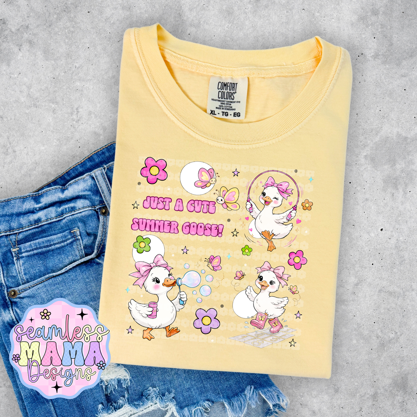 Just a cute summer Goose